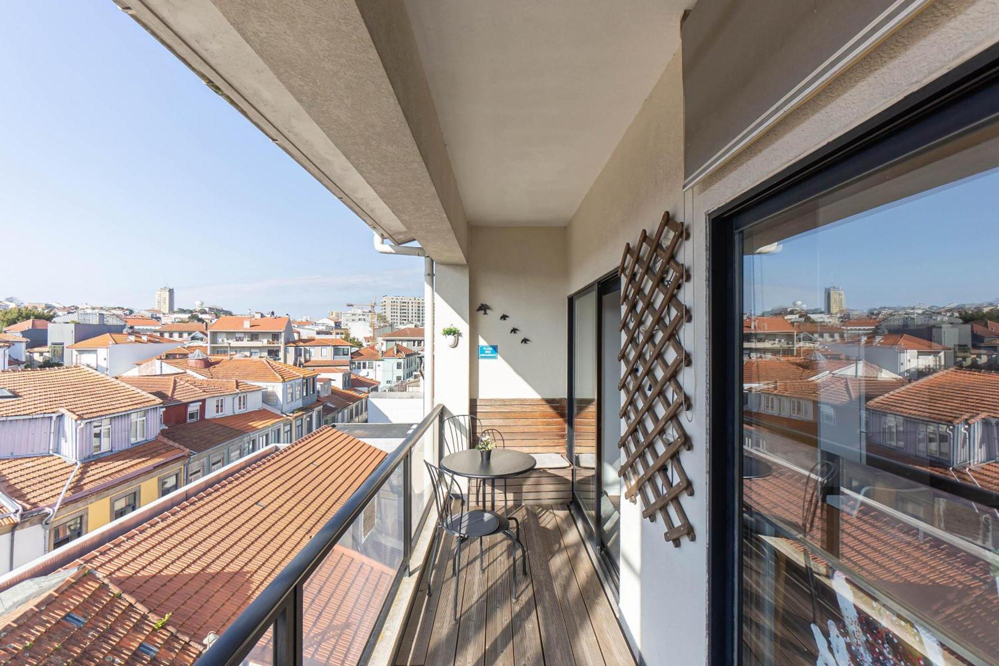 Top Floor Apartment With Sunny Balconies OOporto Extérieur photo